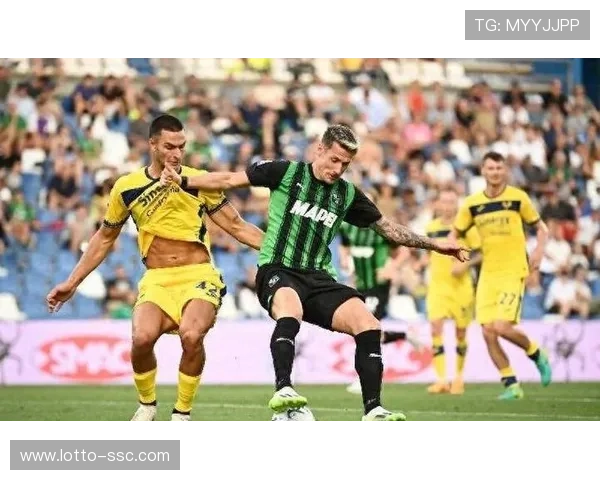 科莫1-2负于佛罗伦萨，主场优势未能发挥